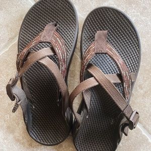 BRAND NEW chacos sandals